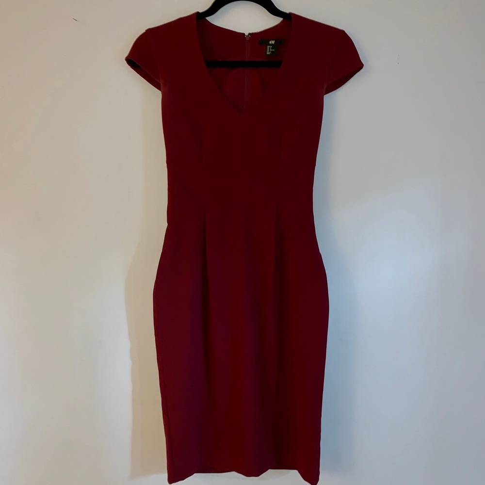 H&M Size 2 Structured Red Dress